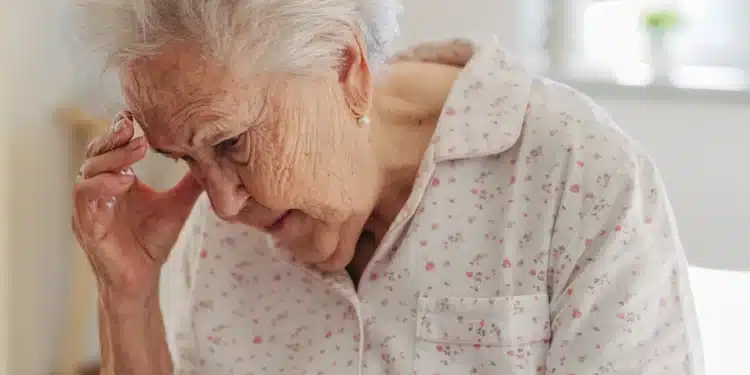 Neurologista lista hábitos matinais que podem aumentar o risco de AVC