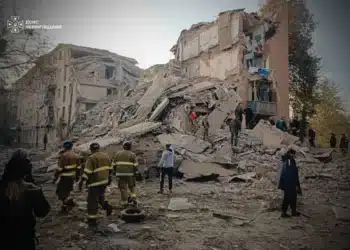 Ataque russo à Ucrânia deixa 11 mortos e drone de Kiev atinge petroleiro
