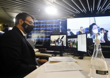 Chanceler brasileiro diz que pretende ampliar relações com China