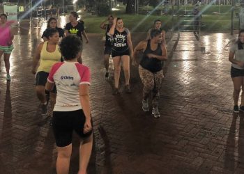 ZUMBA – EXERCÍCIO E DIVERSÃO