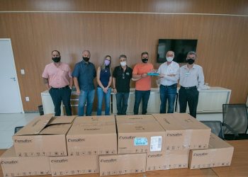 Araxá recebe mais nove capacetes Elmo para tratamento de casos de Covid-19