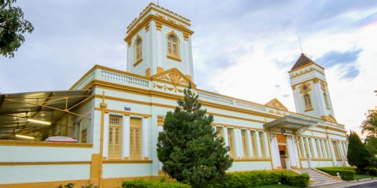 Fundação Cultural Calmon Barreto aprimora cadastro de artistas araxaenses