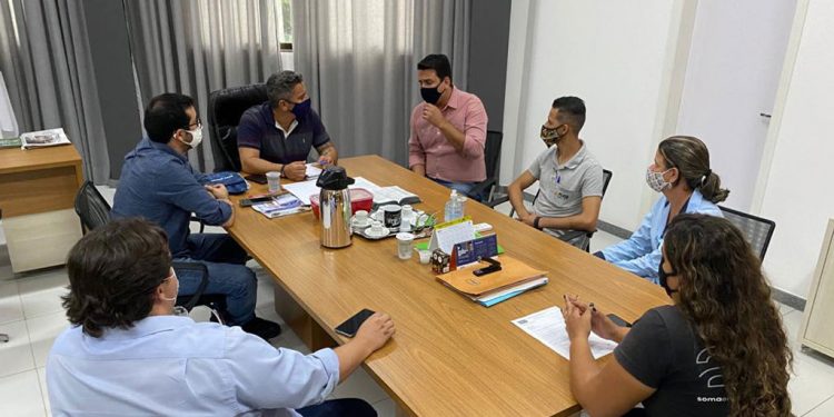 Prefeitura busca solução para mais de 300 famílias do Jardim Esplêndido