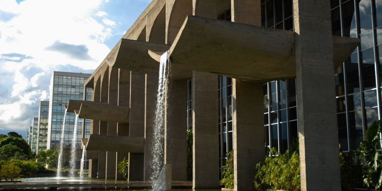 Ministério libera verba para estados investirem em segurança pública