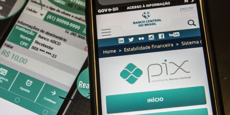 Banco Central abre consultas para saques e trocos via Pix