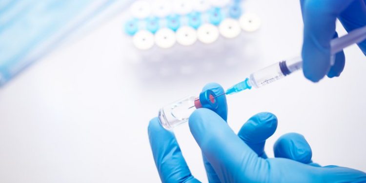 Saúde atualiza cenário epidemiológico da pandemia no Brasil