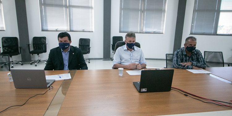 Prefeitura de Araxá participa de tratativas para amenizar crise enfrentada pela classe comercial