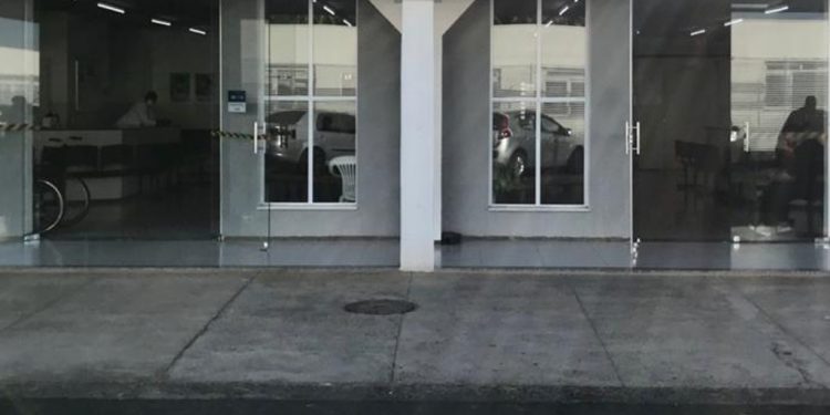 Grávida que utilizou informações falsas para vacinar é profissional da saúde