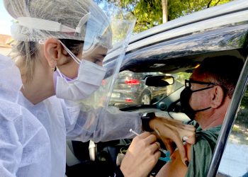 Vacinação de idosos 65+ começa nesta quinta